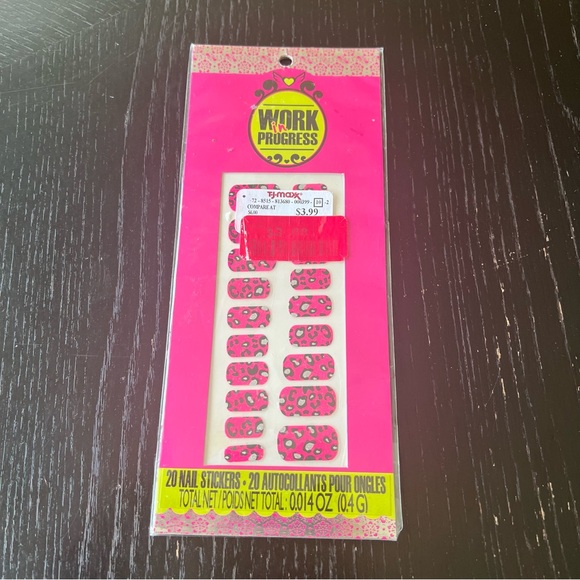 Pink Leopard Print Nail Stickers - 20 Piece Set - Picture 1 of 4